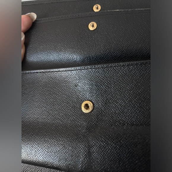 Louis  Vuitton | Epi Porte Tresor International Leather Trifold Long Wallet - Picture 10 of 11